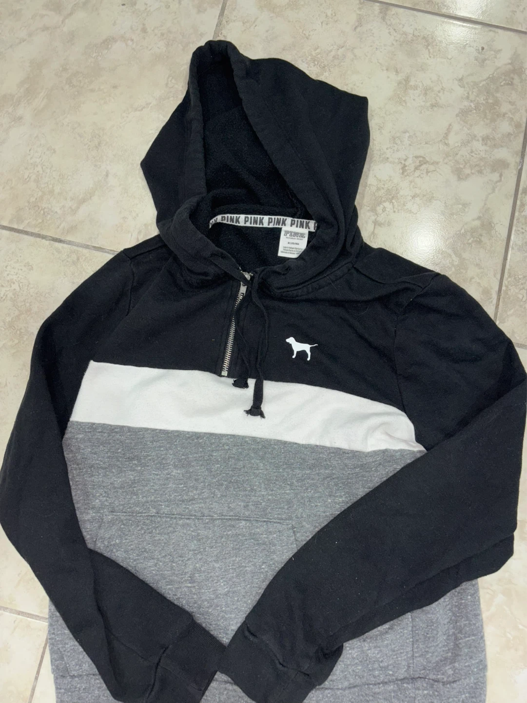 Champion & VS Pink Women’s Hoodies - photo 2