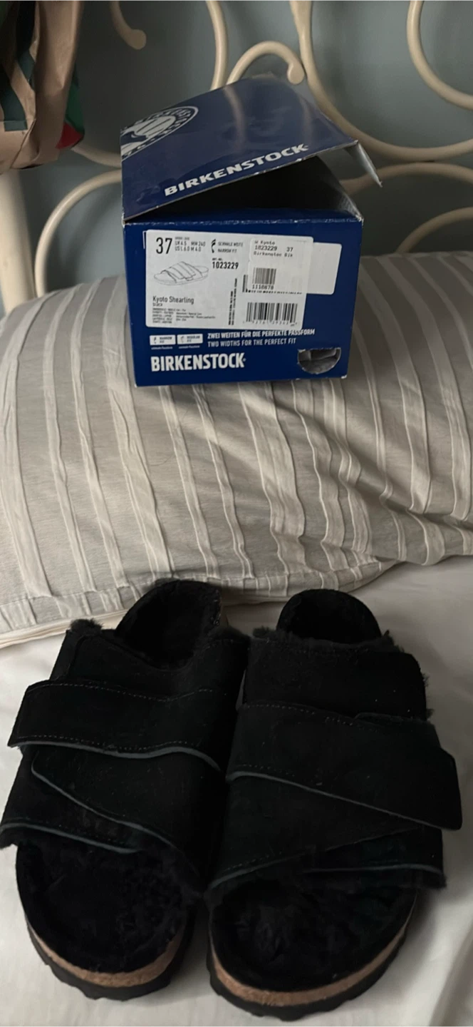 Birkenstock Kyoto Shearling Black Sandals Size 37