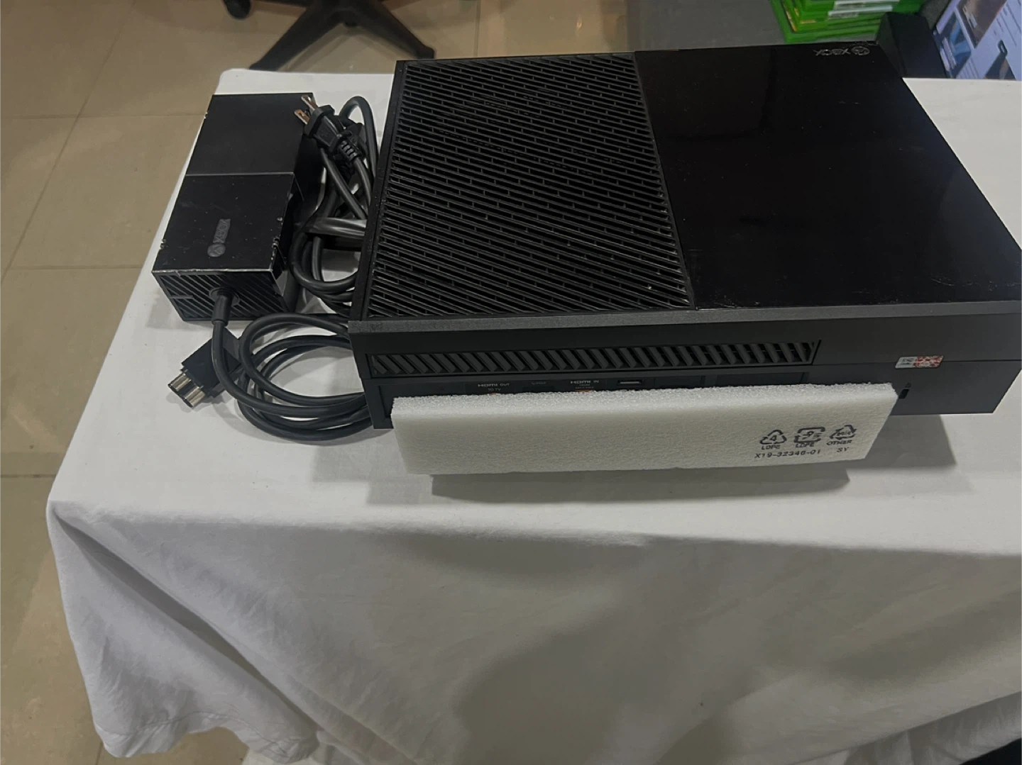 Xbox One Console with Forza Motorsport 5 Game - photo 3