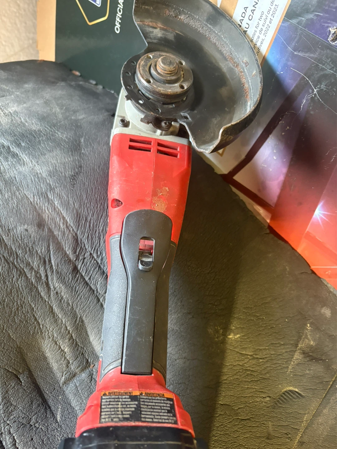 Milwaukee M18 18V Fuel Cordless Angle Grinder - photo 2