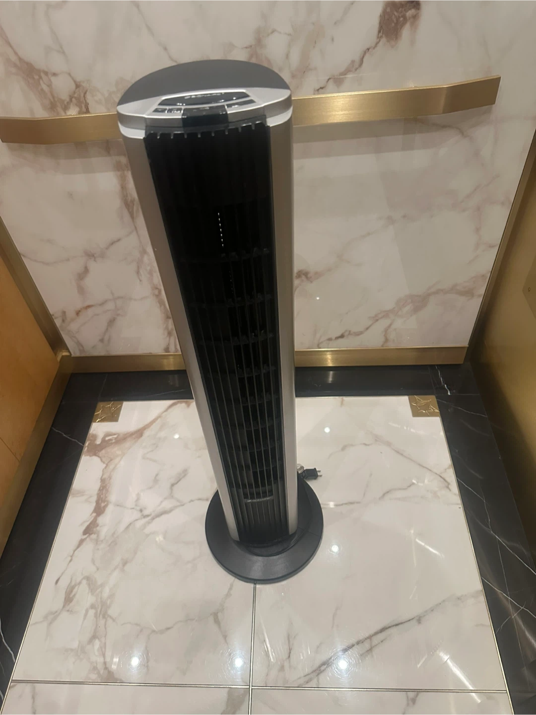 Silver Tower AC Fan