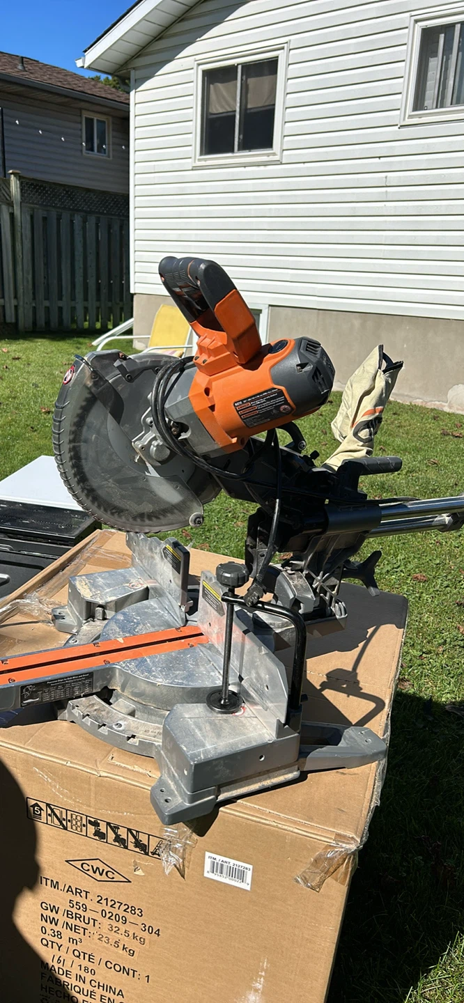 Ridgid 10-Inch Sliding Compound Miter Saw