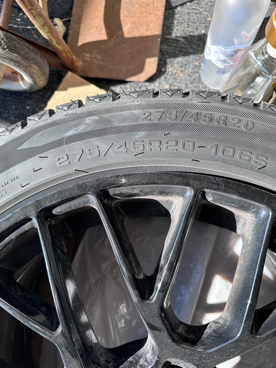 Set of 4 275/45R20 Winter Tire and Wheel