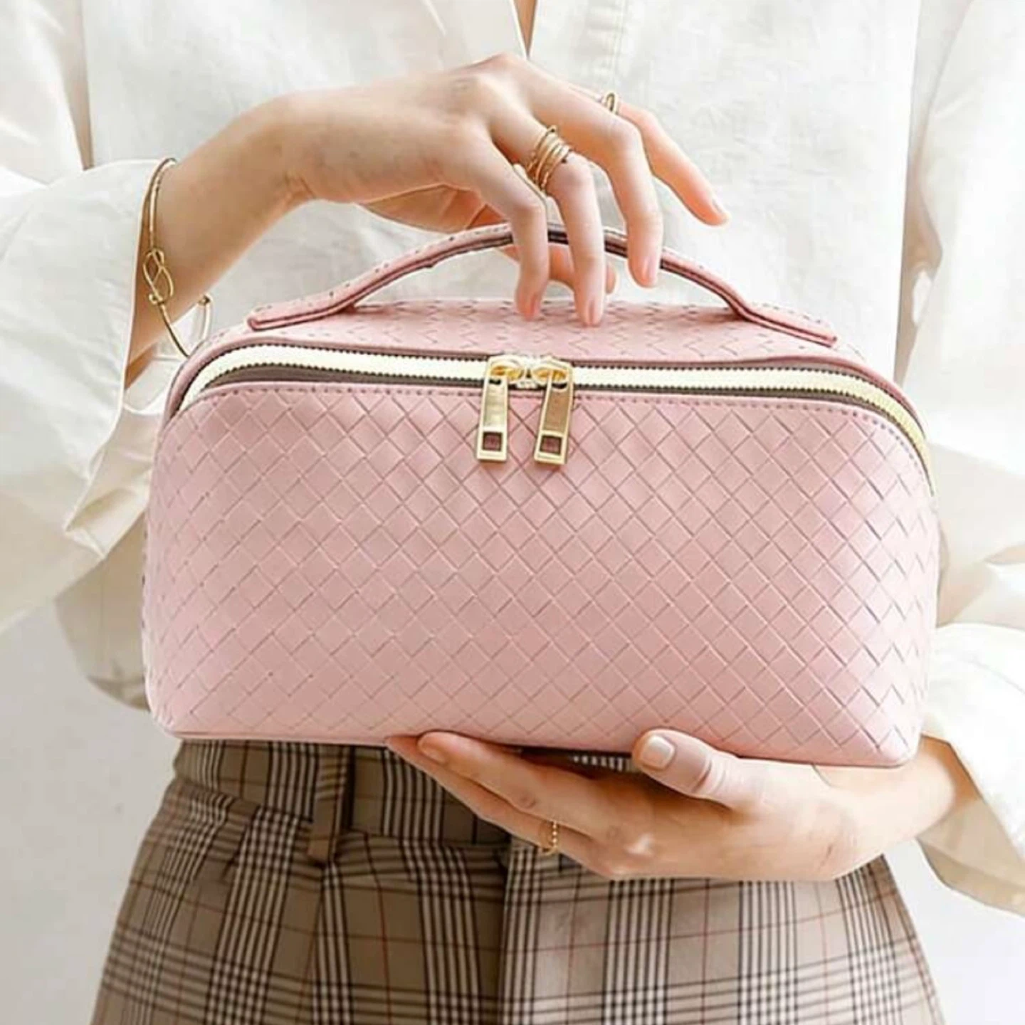 NIP Luxurious Makeup Toiletry Travel Bag Organizer - Baby Pink - photo 4