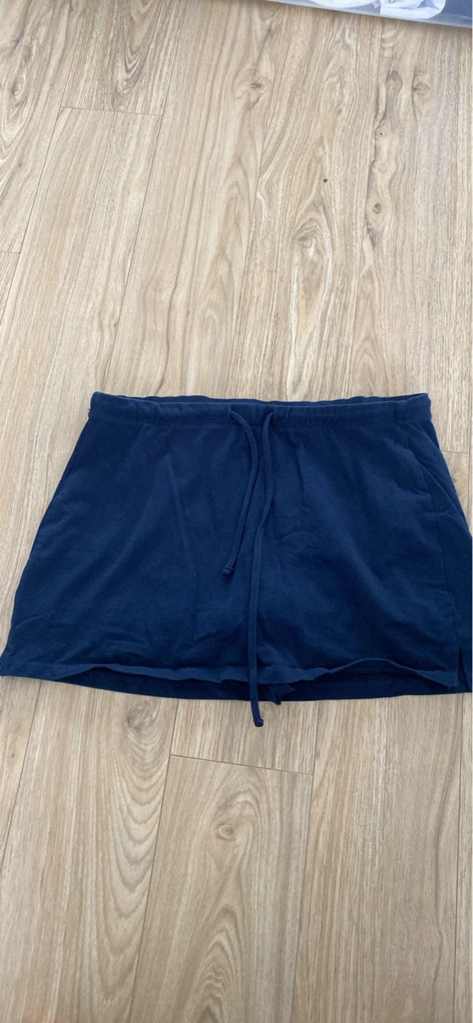 Bershka Navy Blue Sweat Shorts - Size Medium