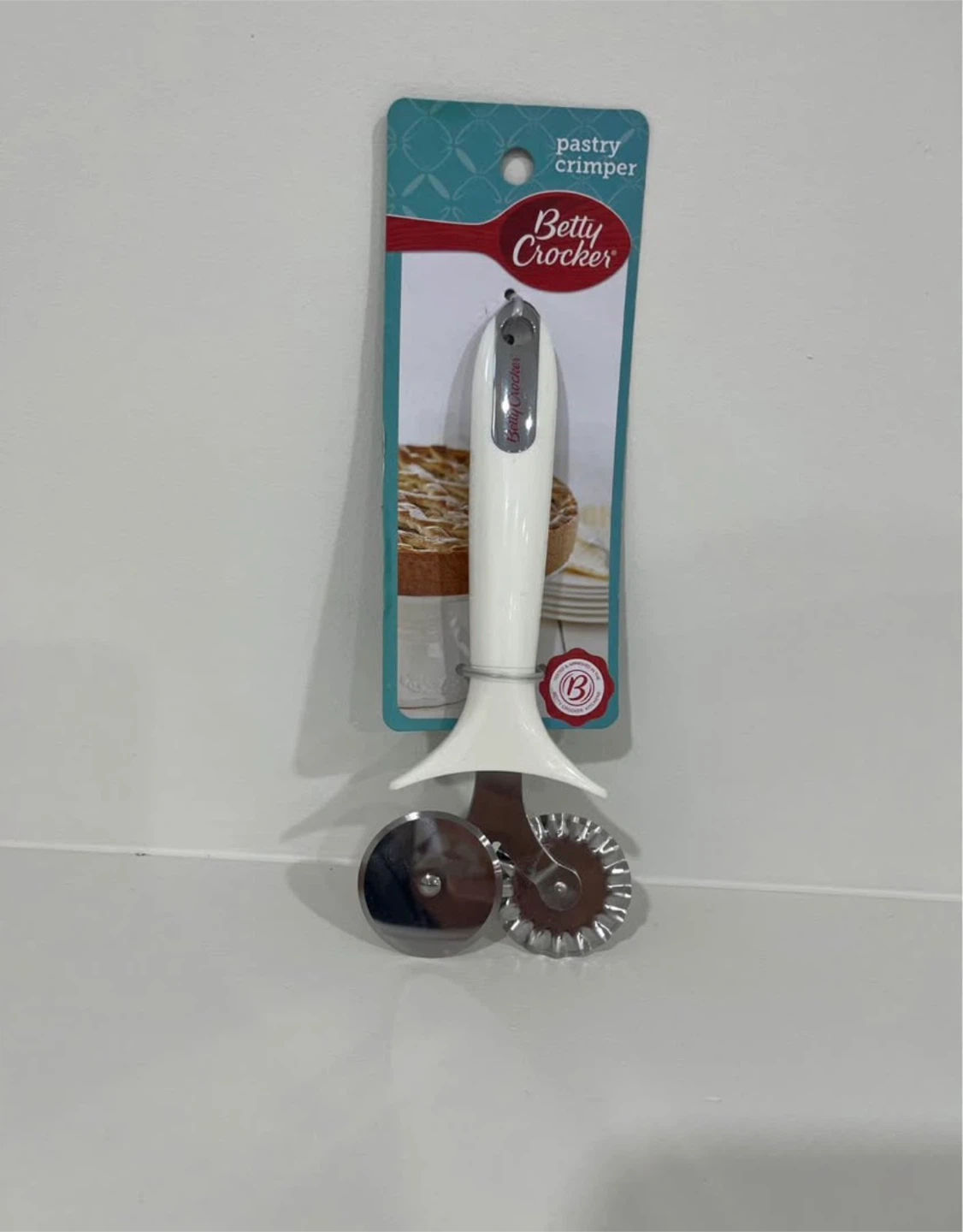 Betty Crocker Pastry Crimper