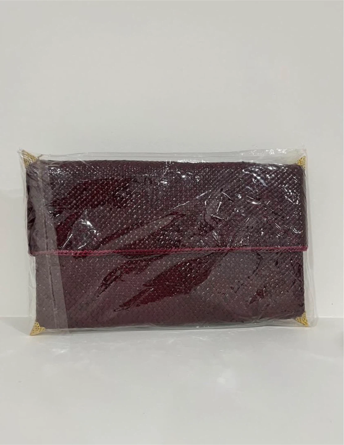 Hand Woven Straw Clutch Bag - Burgundy - photo 2