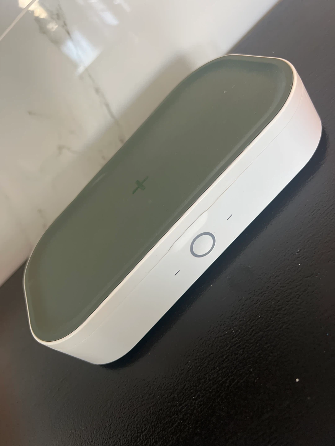 15W Fast Wireless Charger UV Sterilizer - photo 5