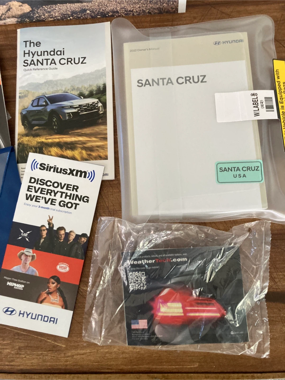 2022 Hyundai Santa Cruz Owner's Manual & Accessories Lot - photo 4