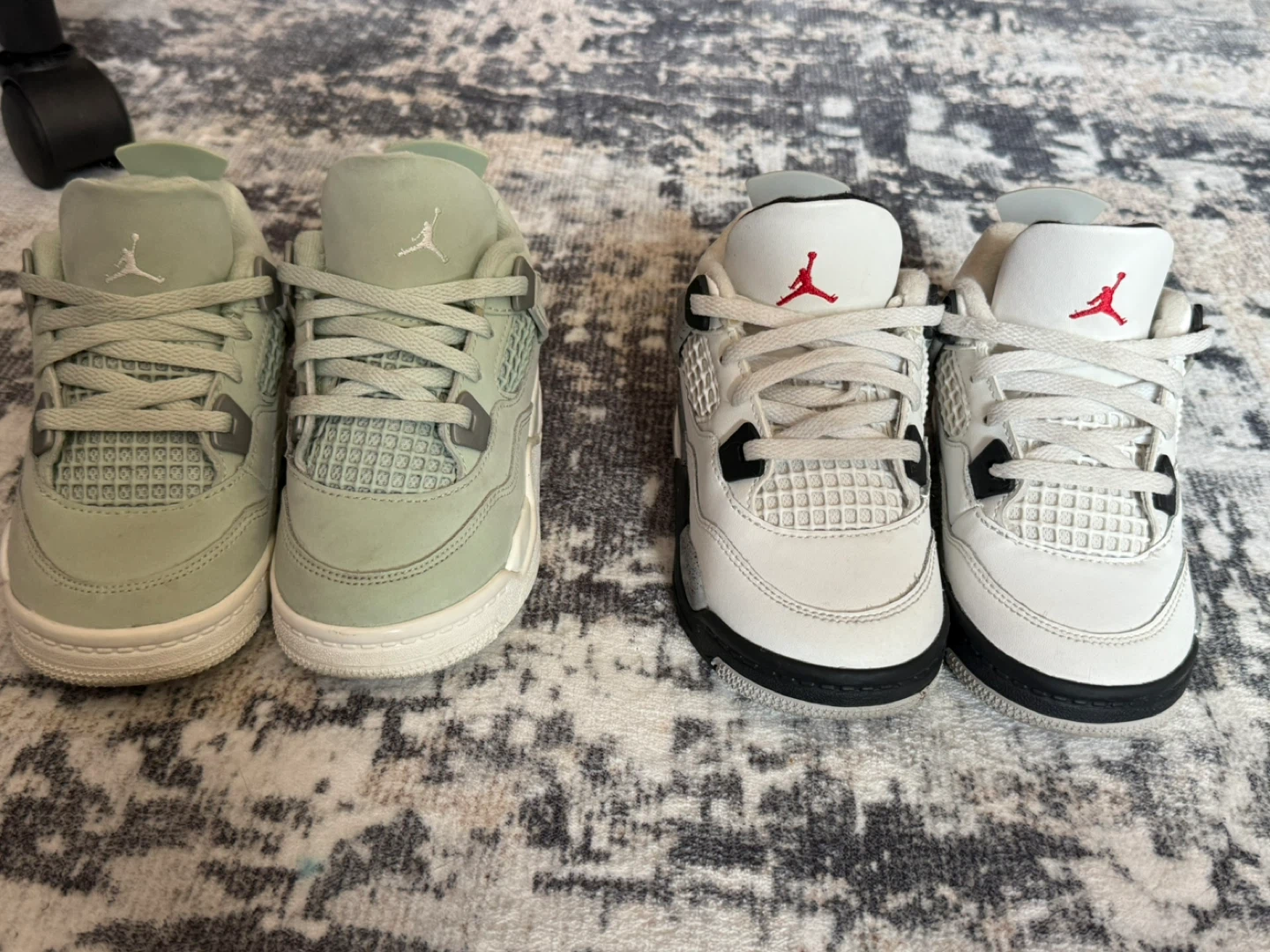 Air Jordan 4 (2 pairs)