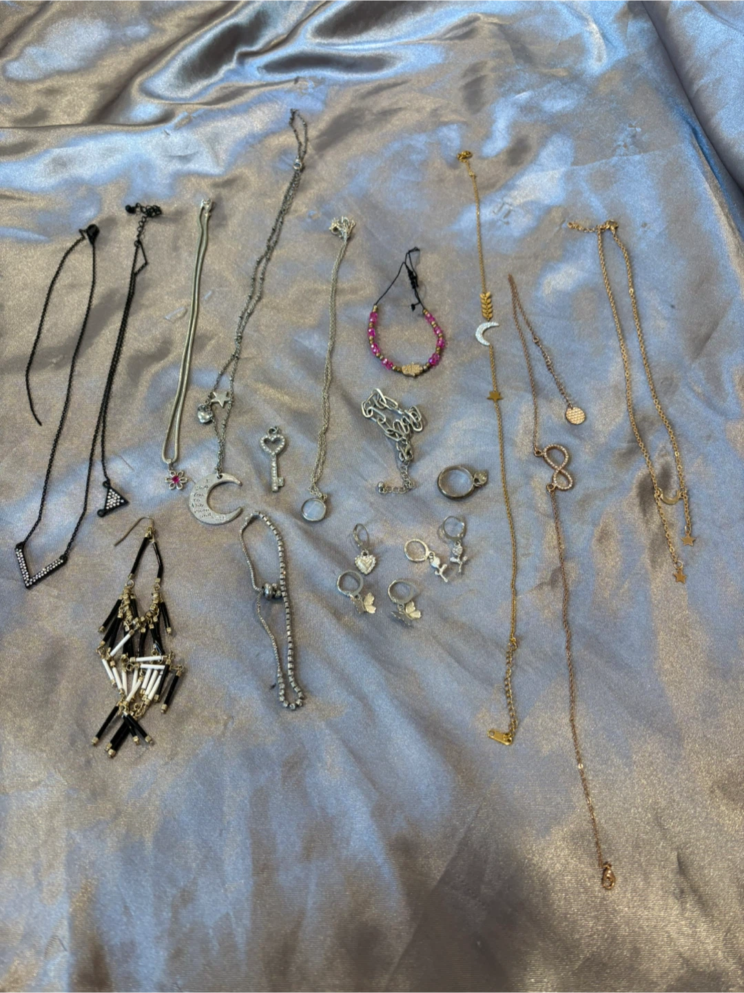 Assorted Fashion Jewelry Lot 1