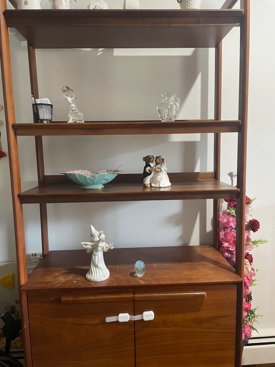 Wooden Bookshelf with Cabinet - photo 2