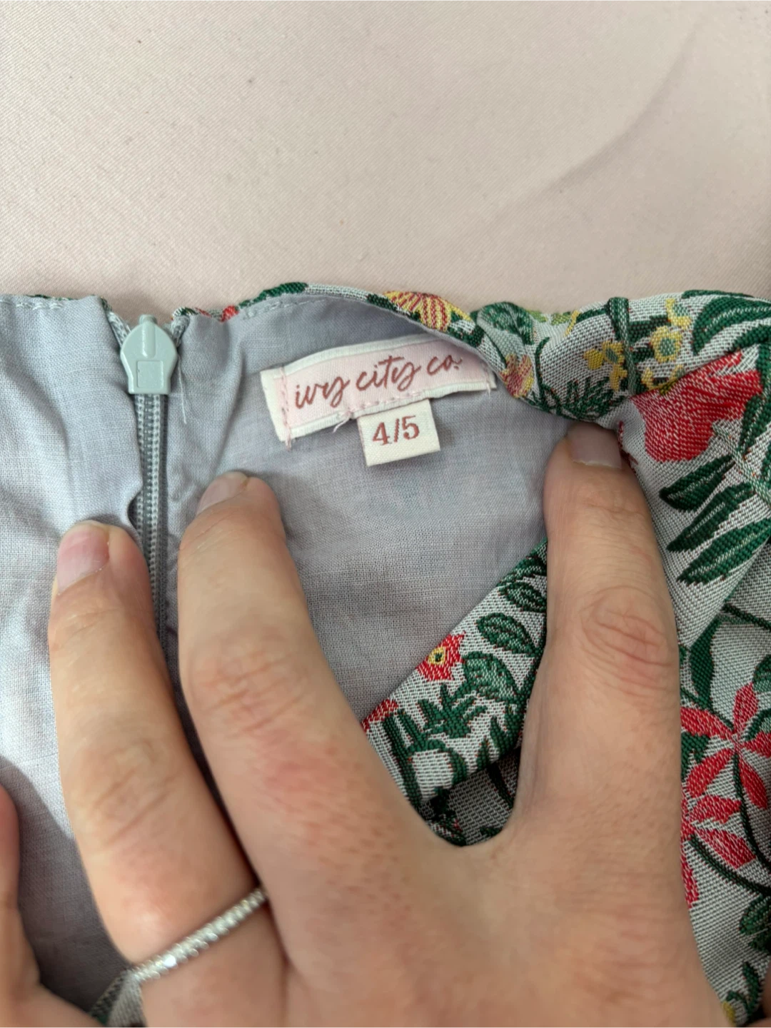 Bundle of toddler girl clothes - photo 3