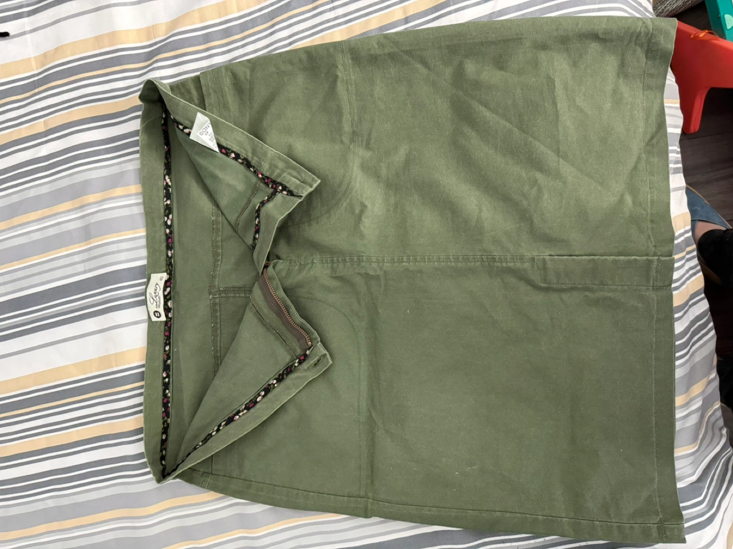 Olive Green Cargo Skirt size 40 - photo 2