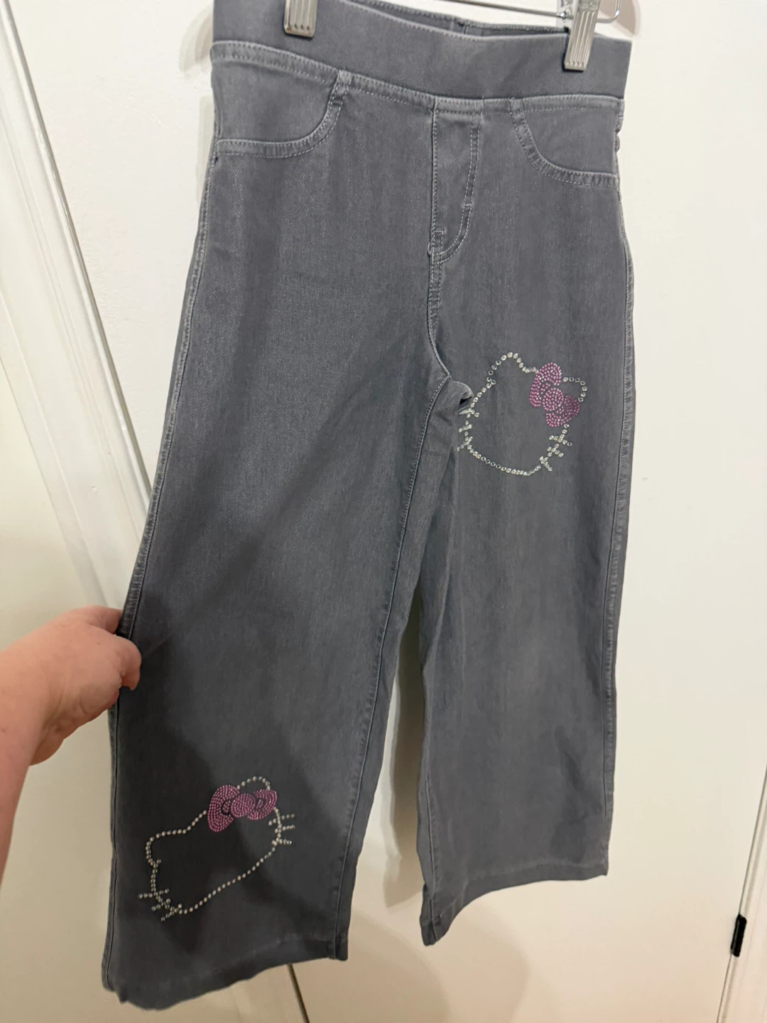 H&M 8-9 years Hello Kitty strainer light weight jeans - photo 3