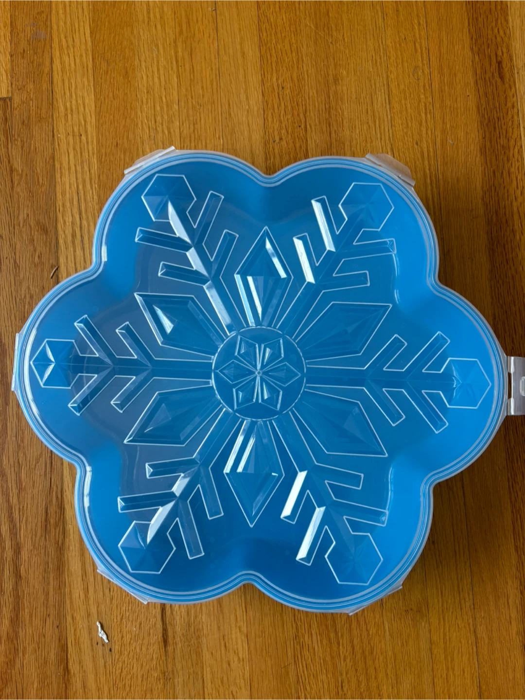 Snowflake Ice snake box with Lid
