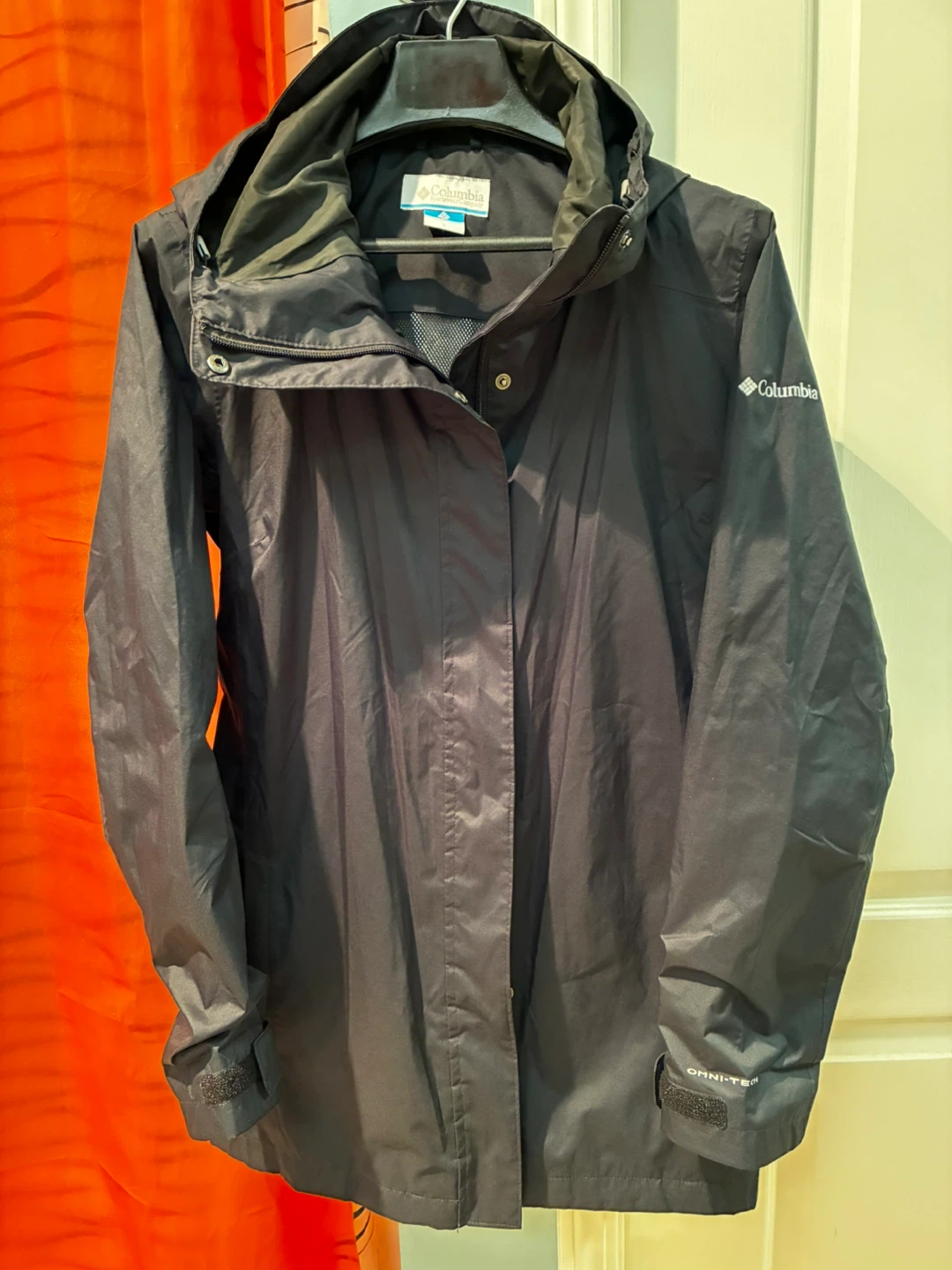 Columbia (Women’s)Omni-Tech Black Jacket - Size L - photo 2