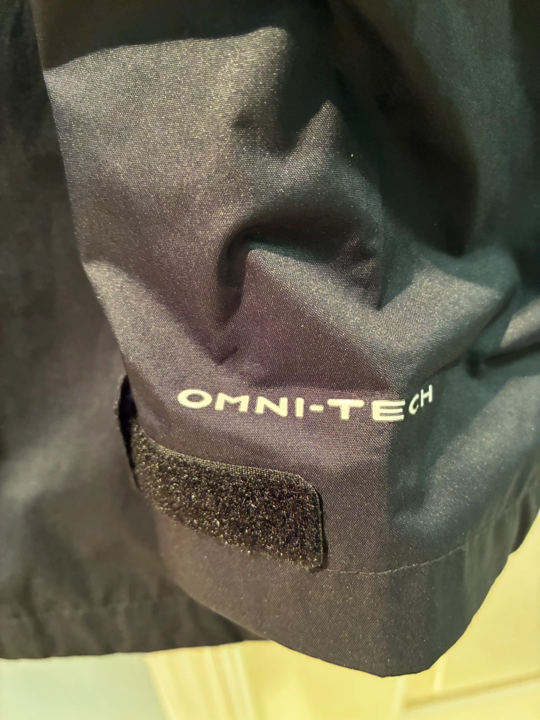 Columbia (Women’s)Omni-Tech Black Jacket - Size L - photo 5