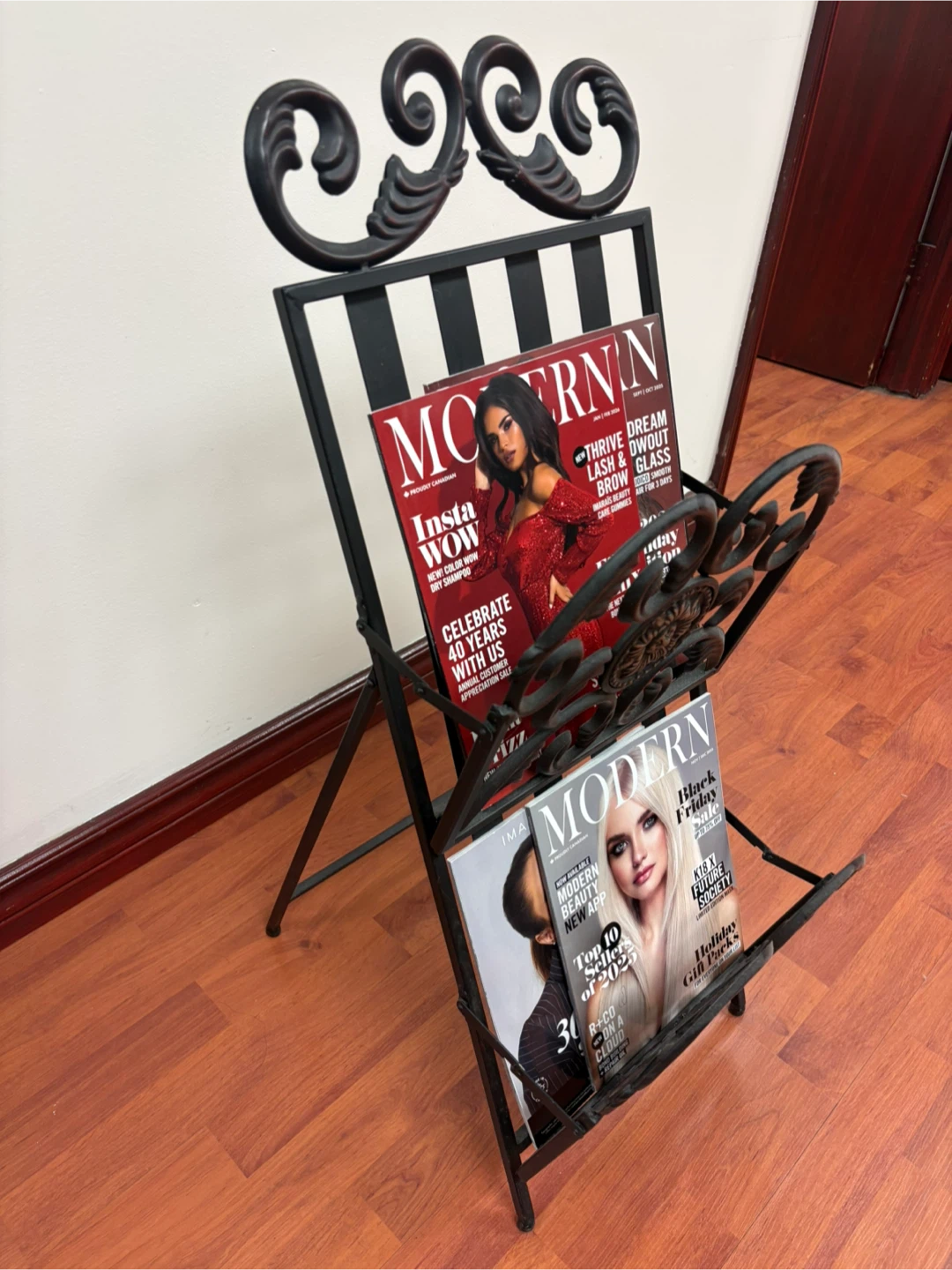 Magazine holder - photo 2