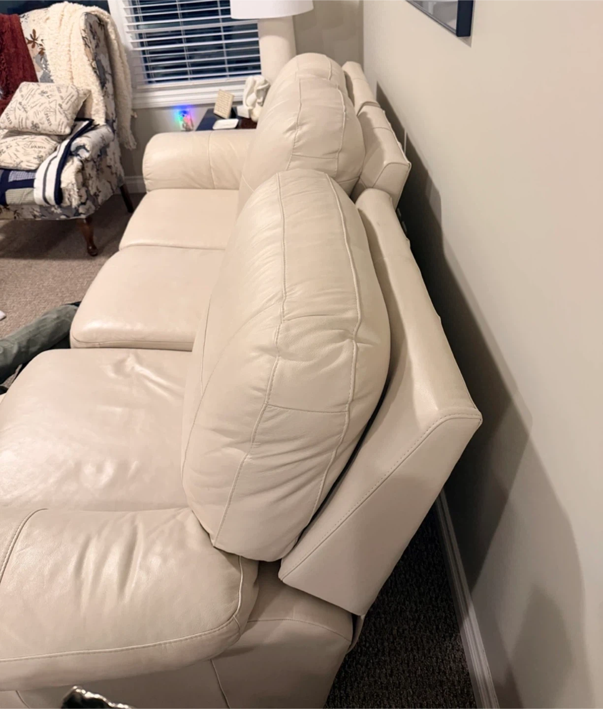 Brunswick Sofa Recliner by Palliser Furniture – Cream Leather - photo 5