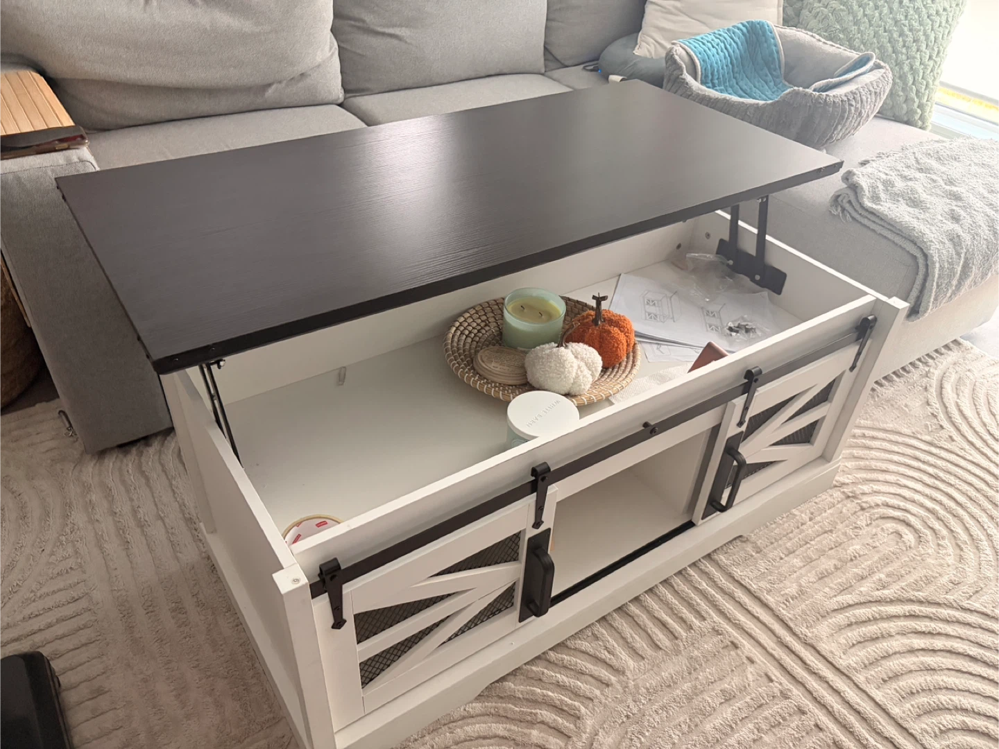 Lift Top Coffee Table with Barn Doors - photo 4