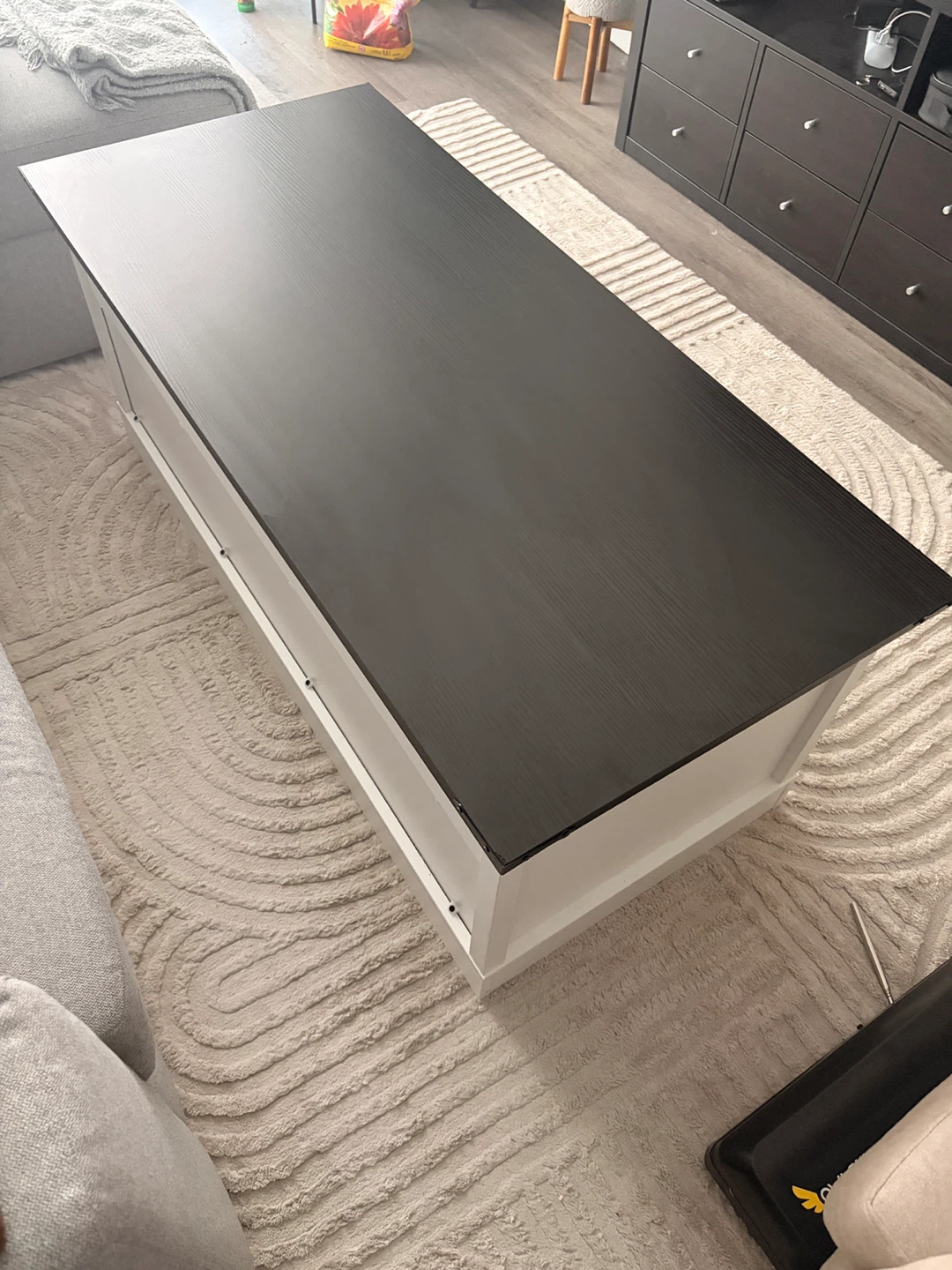 Lift Top Coffee Table with Barn Doors - photo 5