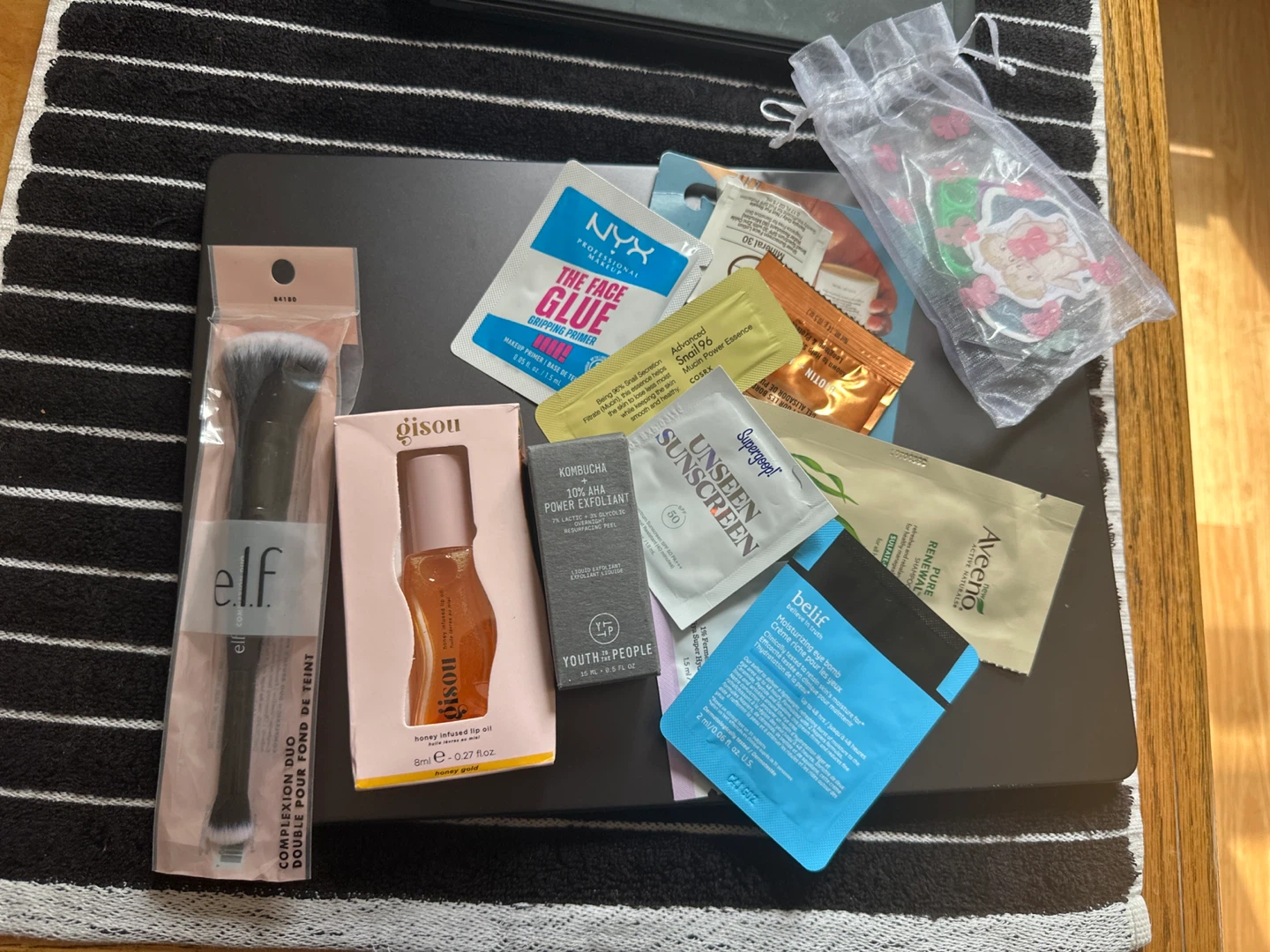 Goodies makeup skincare bundle please read desc!