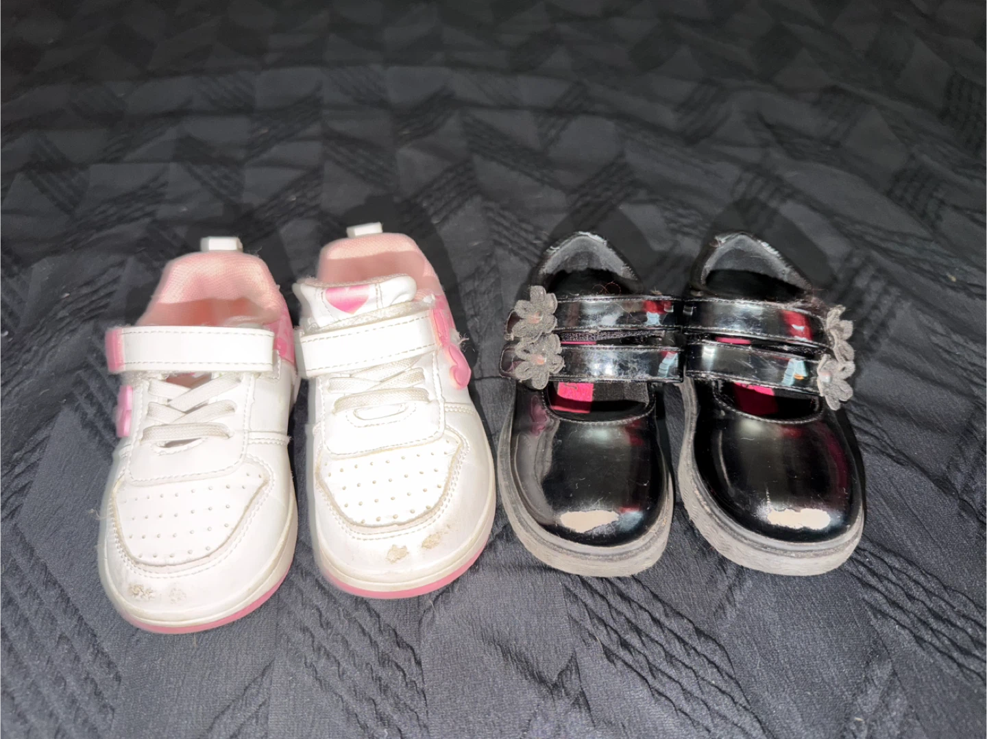 2 Pairs of Girls' Shoes - White Sneakers & Black Mary Janes - photo 3
