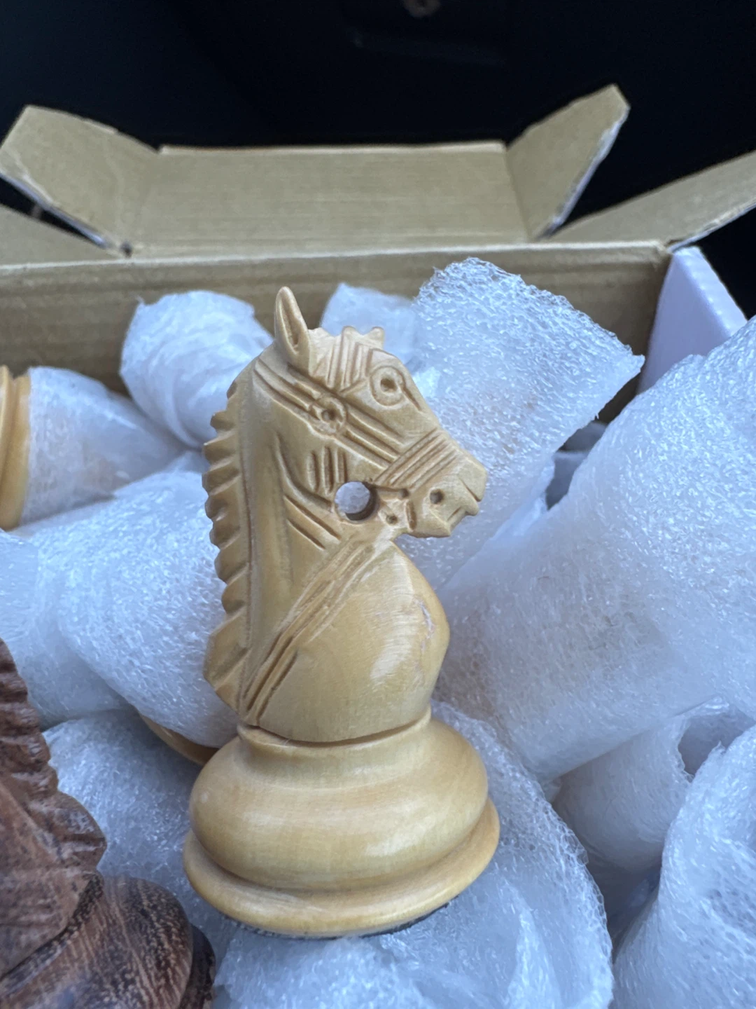 Wooden Chess Knights (Brown & Tan) - photo 2