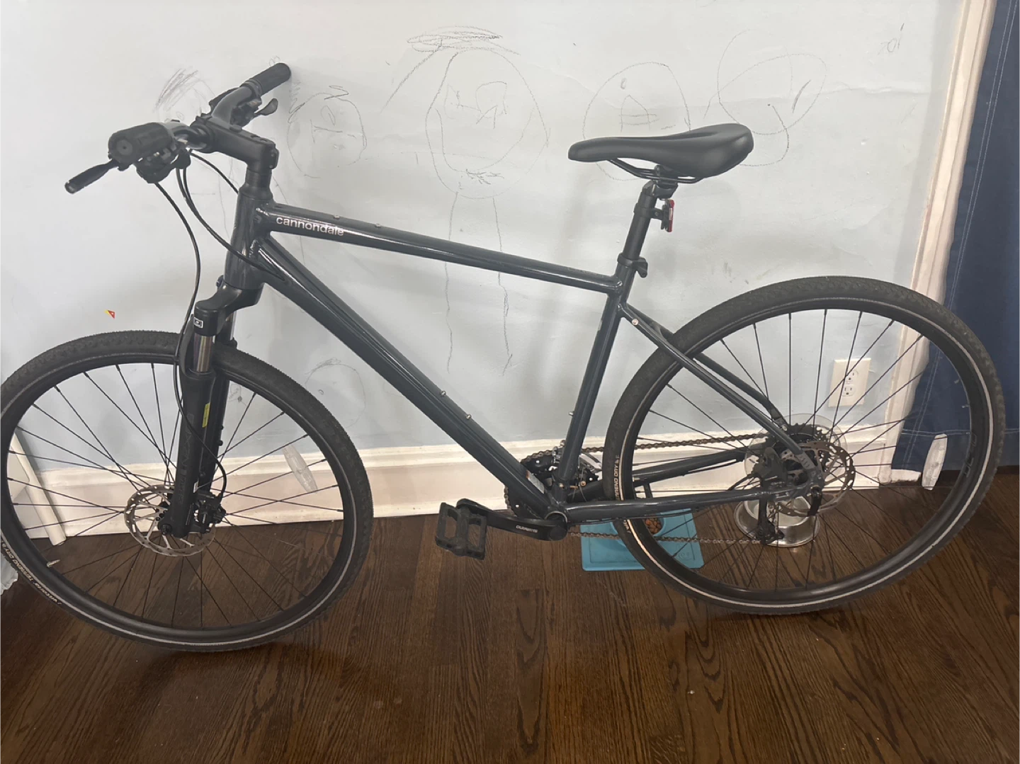 Vendo bicicleta Cannondale three large - photo 2