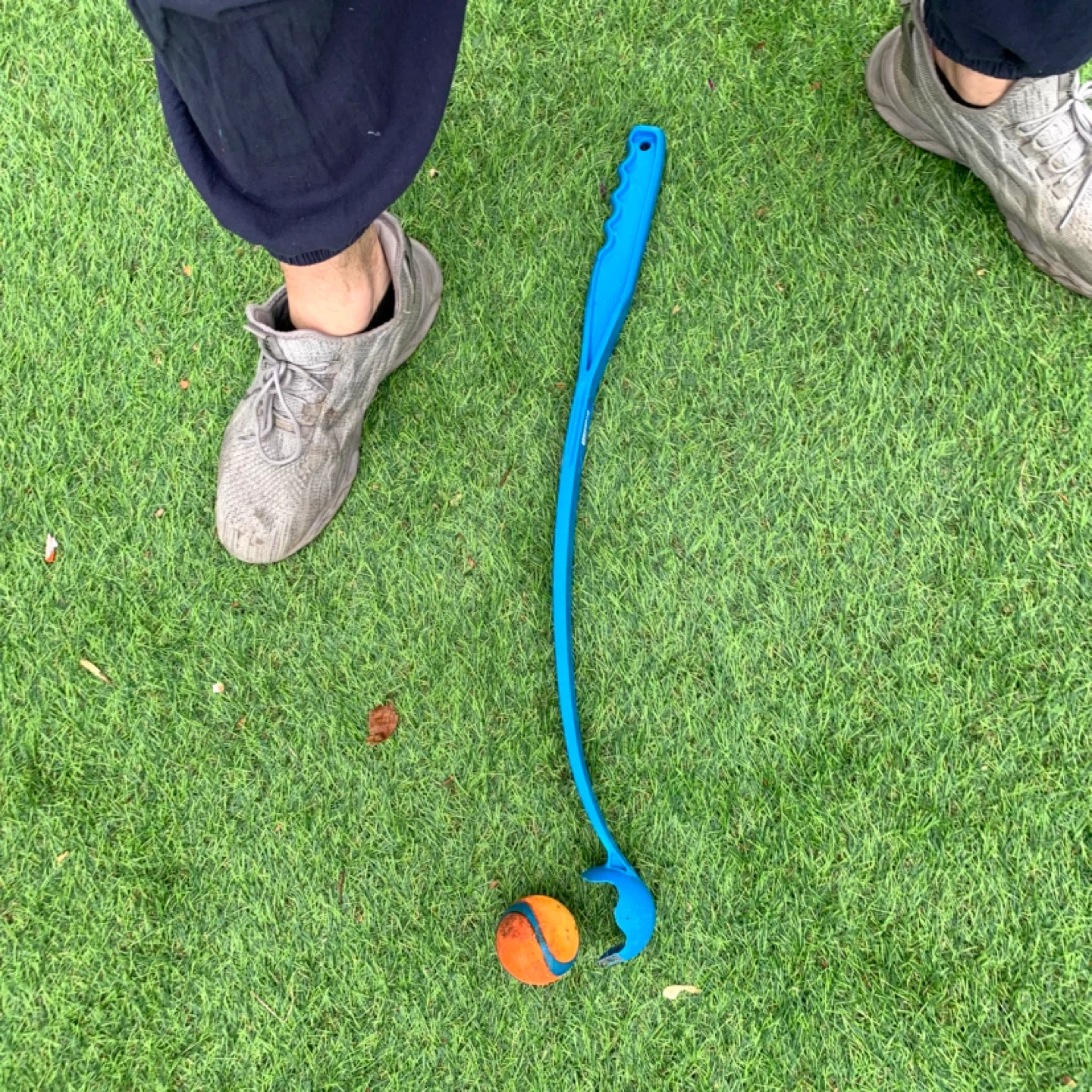 Dog Ball Launcher Fetch Toy Chuckit Tennis Ball Thrower for Dogs - photo 5