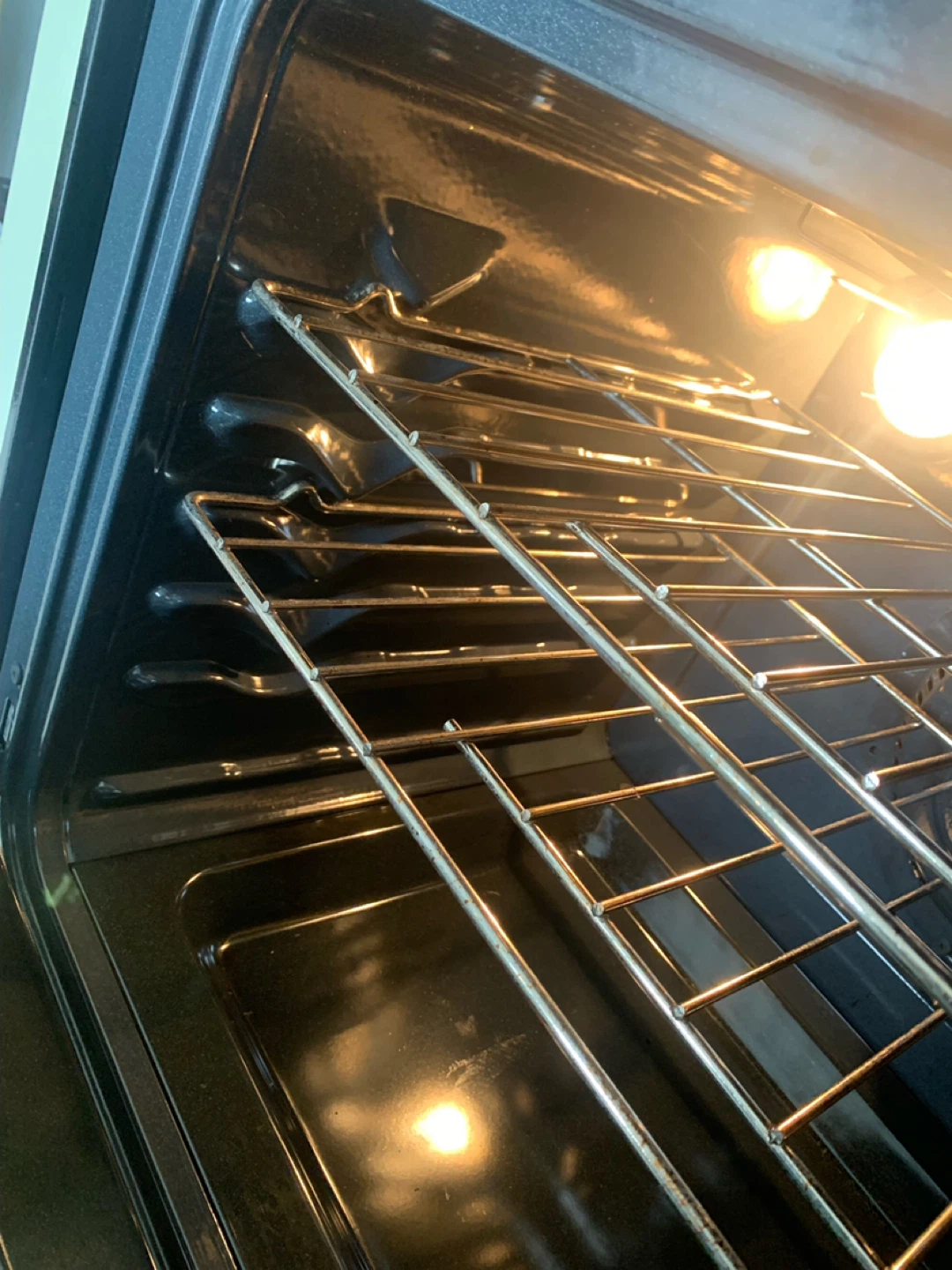 Frigidaire Electric Range - photo 4