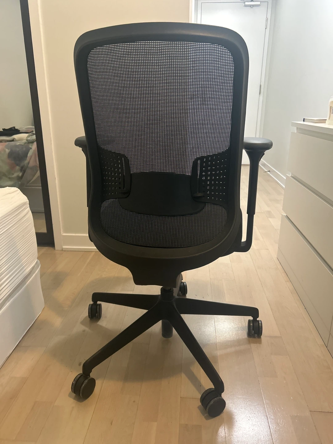 Ergonomic Office Chair 🥕 - photo 3