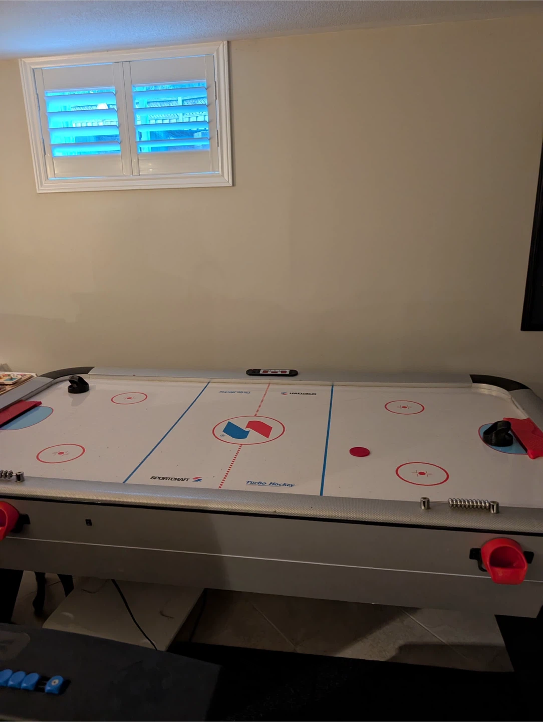 Sportcraft Turbo Hockey Air Hockey Table