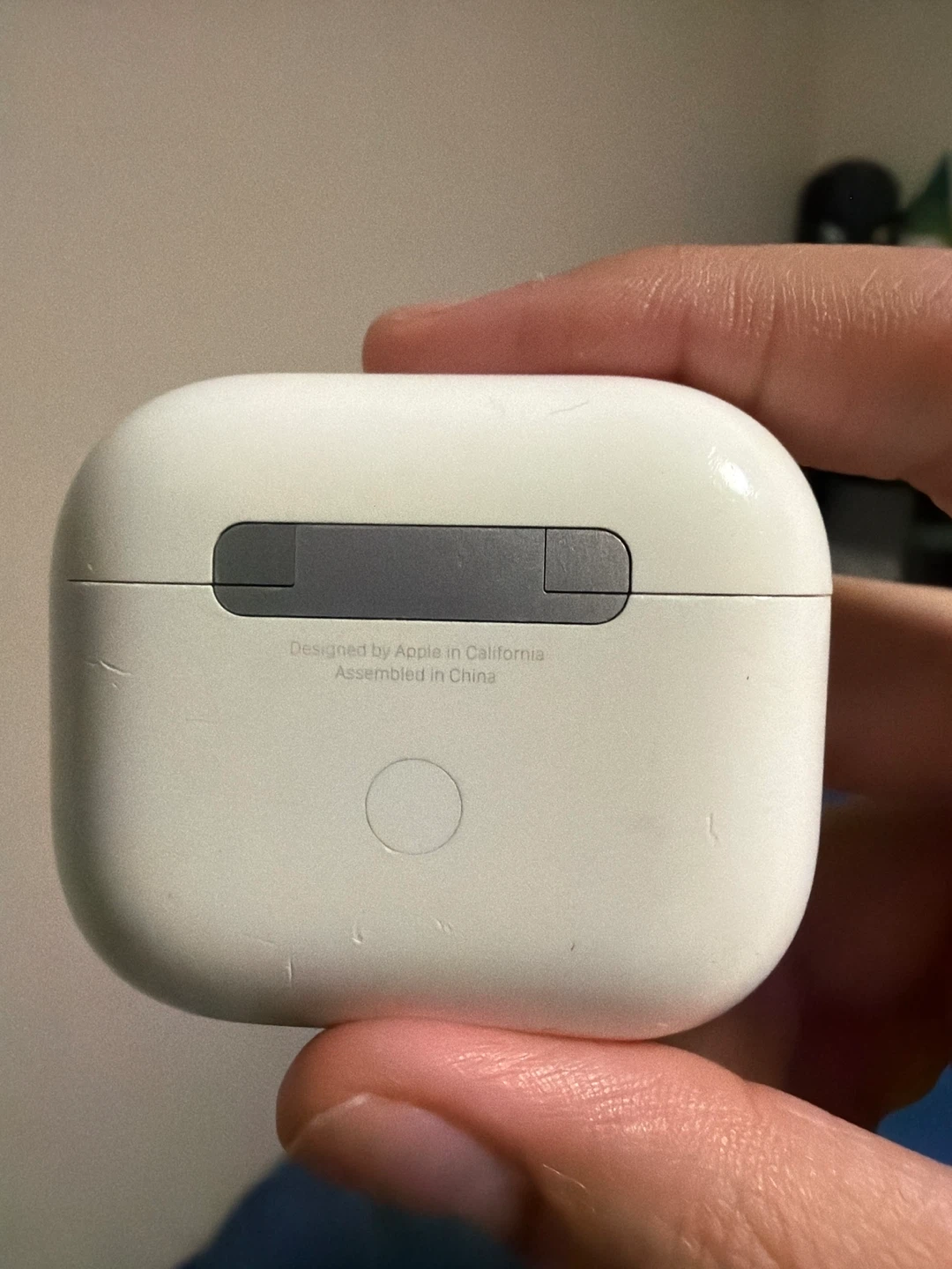 Apple AirPods Pro Charging Case (A2031) - photo 2