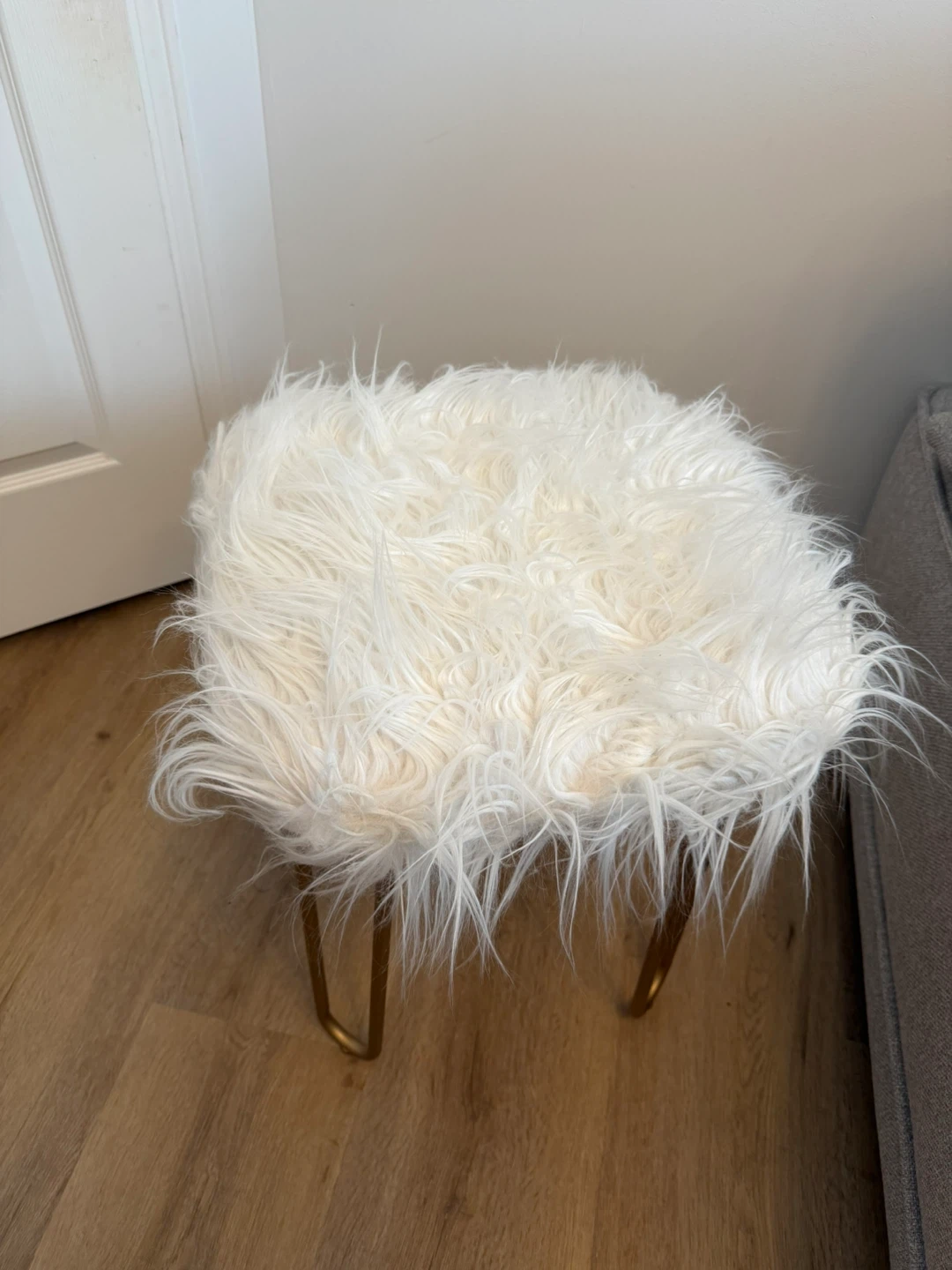 White Faux Fur Stool with Gold Legs - photo 2