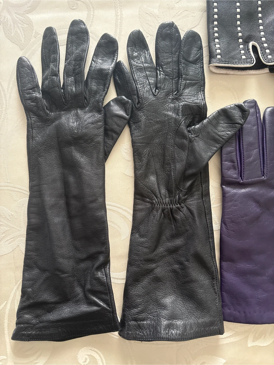 Leather Gloves - 3 pairs S-XS size - photo 3