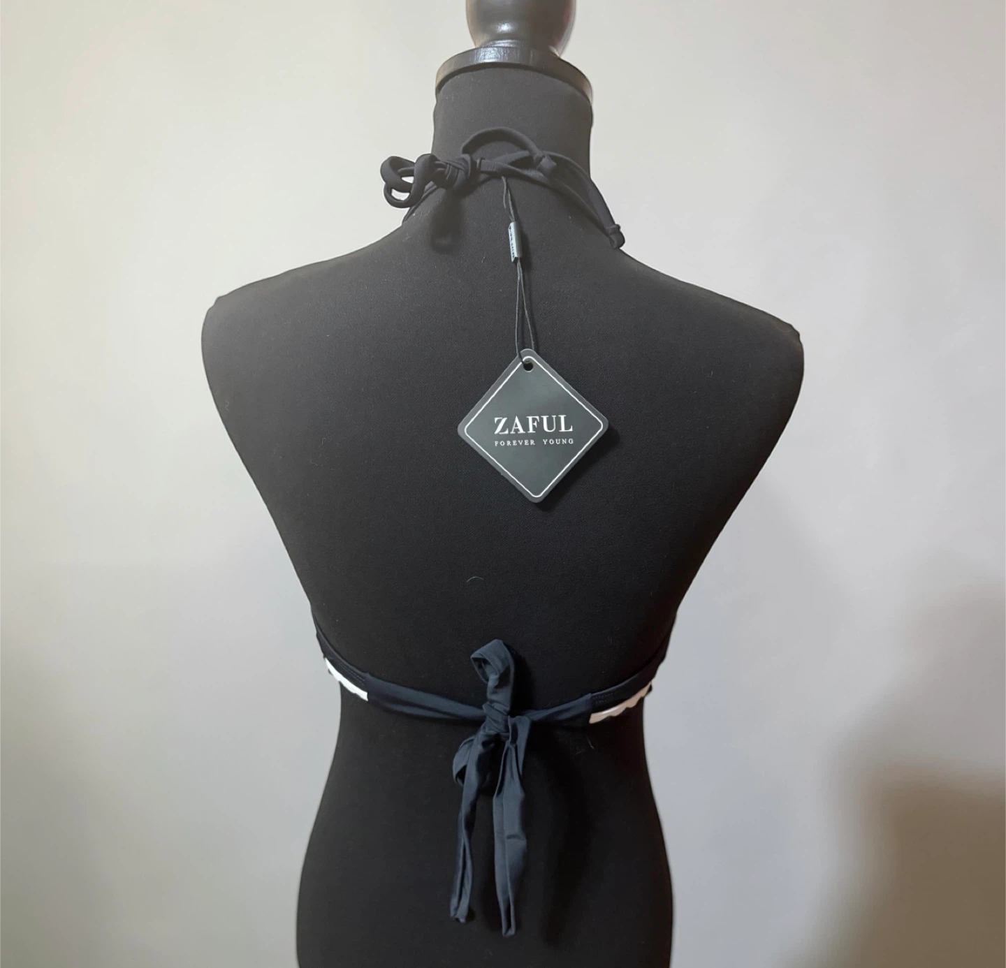 Zaful Black Halter Bikini Top with White Trim - photo 2