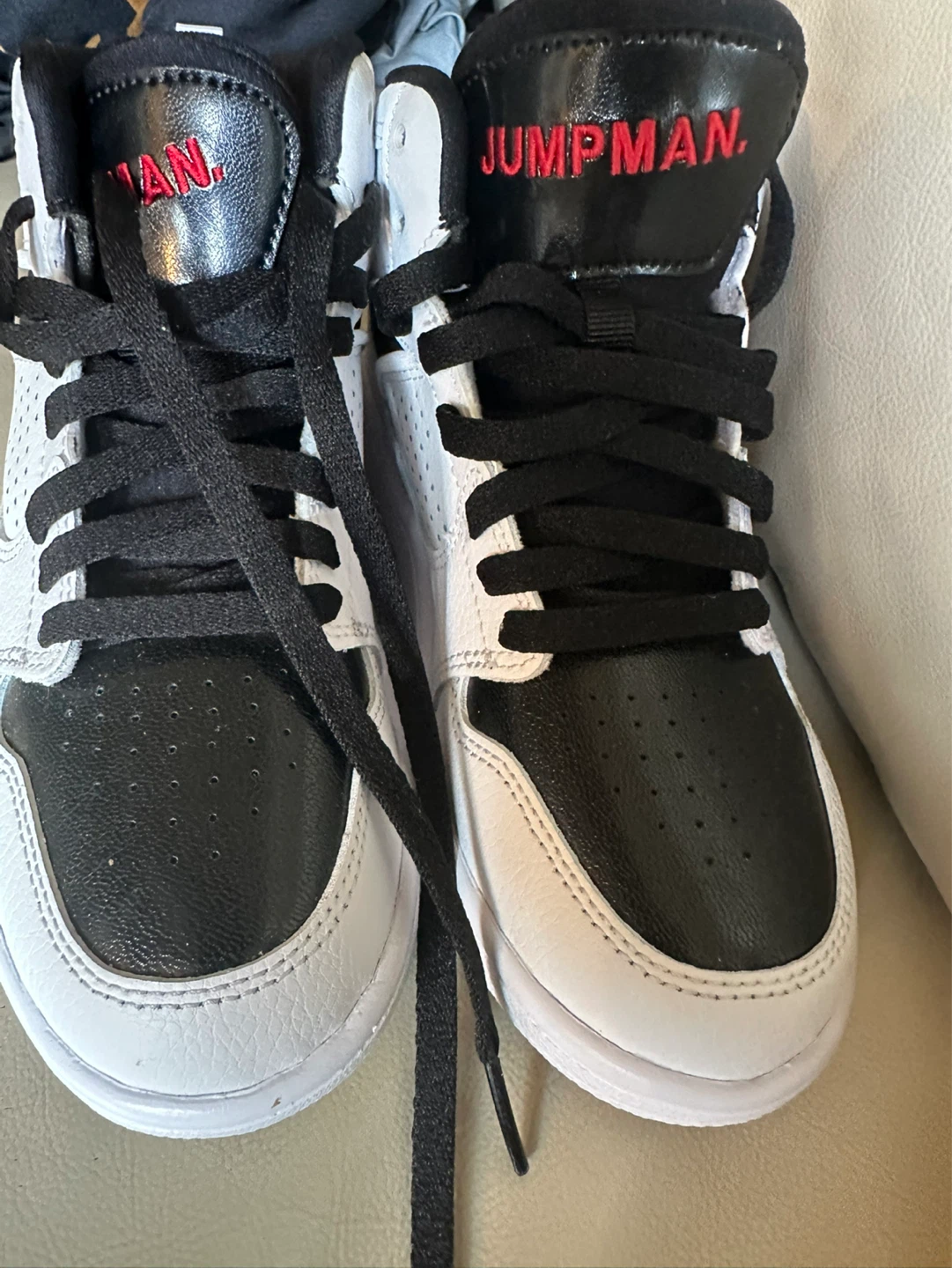 Jordan Jumpman Air 1 Mid Shoes