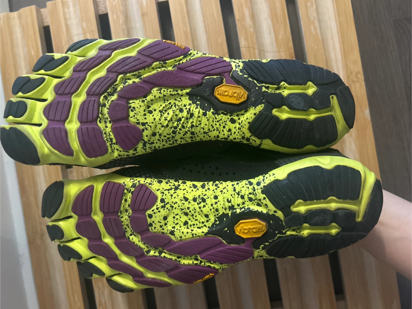 Vibram FiveFingers V-RUN Black/Yellow/Purple Running Shoes - photo 3