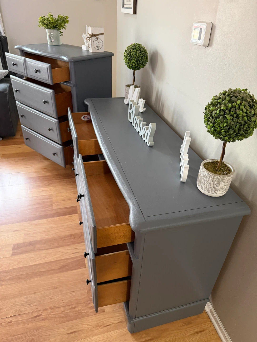 ✨🩶Beautiful solid dresser set🩶✨ - photo 4