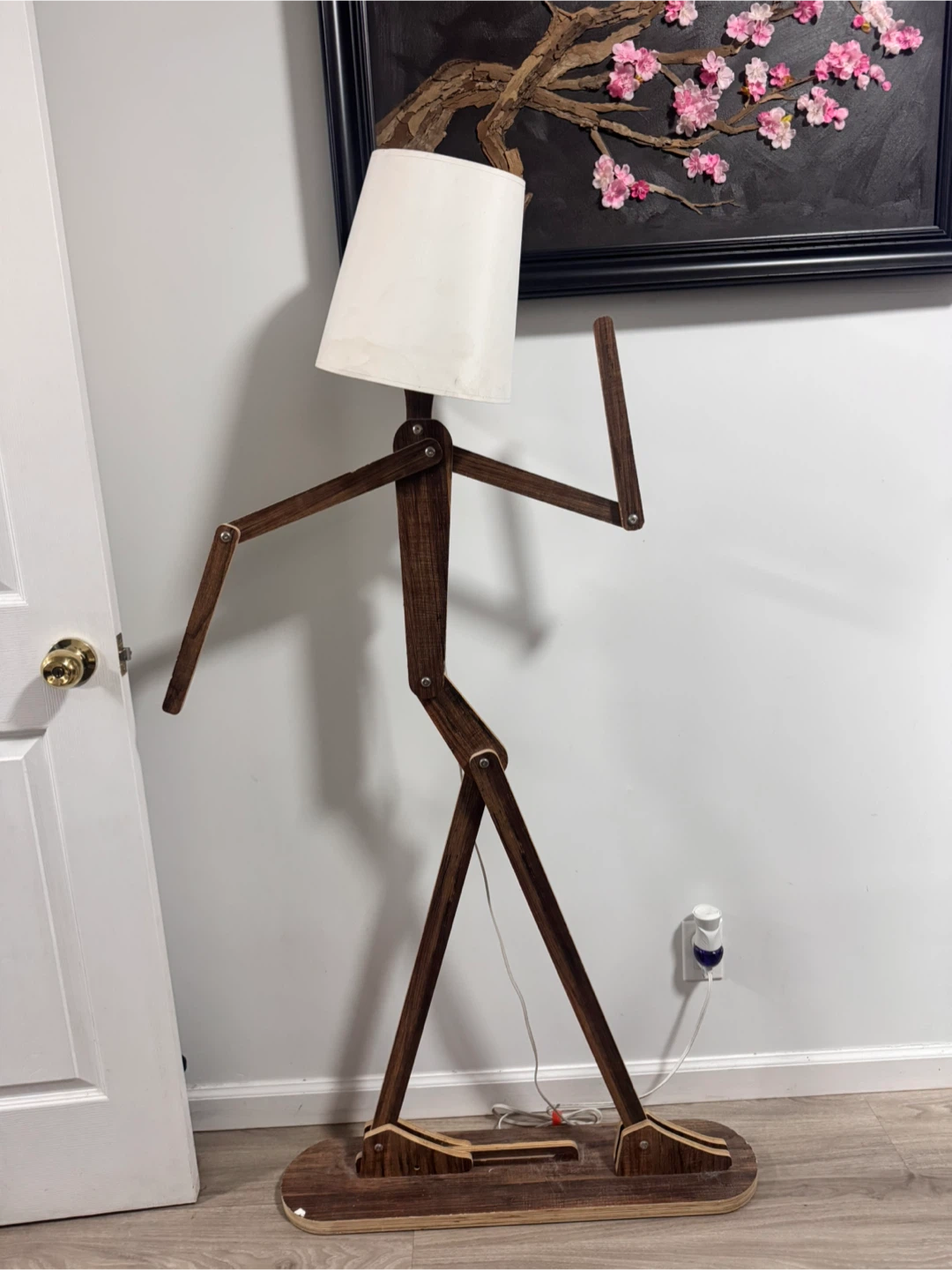 Articulated Wooden Floor Lamp