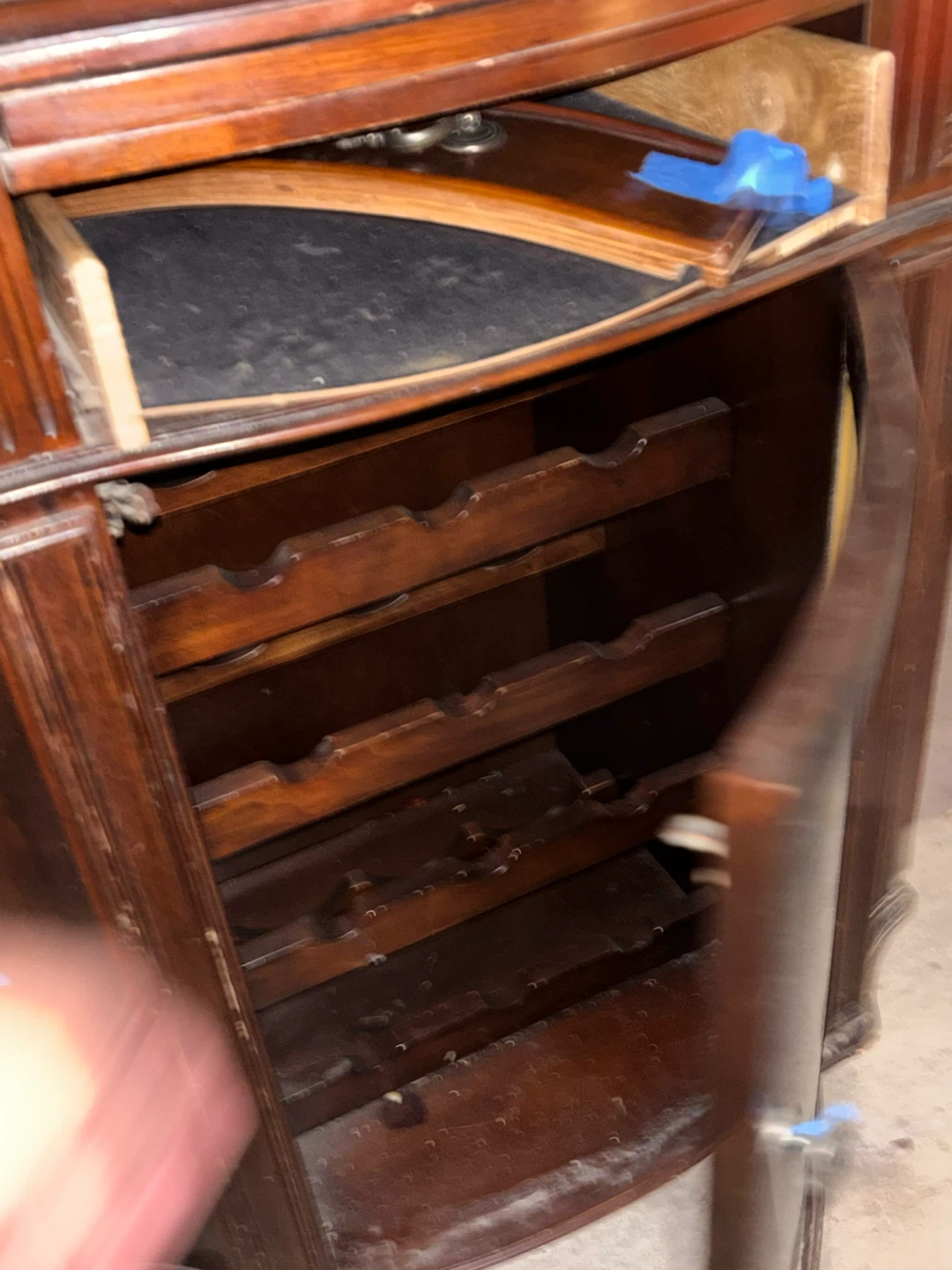Antique Wooden Wine Cabinet - photo 4