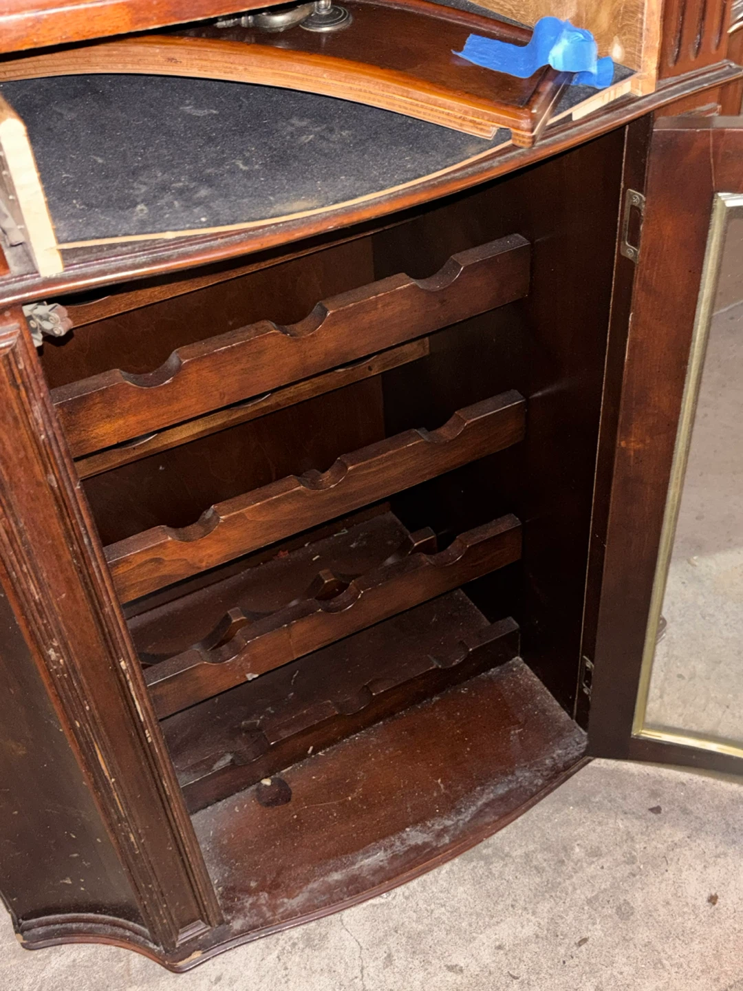 Antique Wooden Wine Cabinet - photo 3