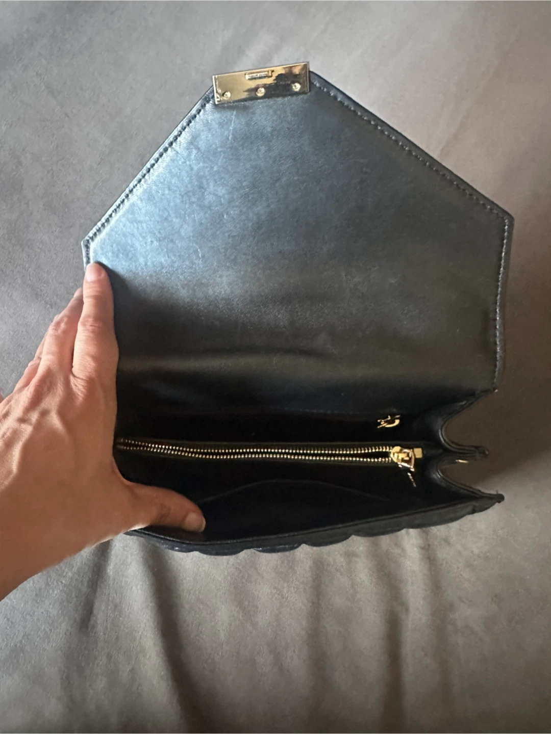 Michael Kors Black Leather Quilted Shoulder Bag - photo 3