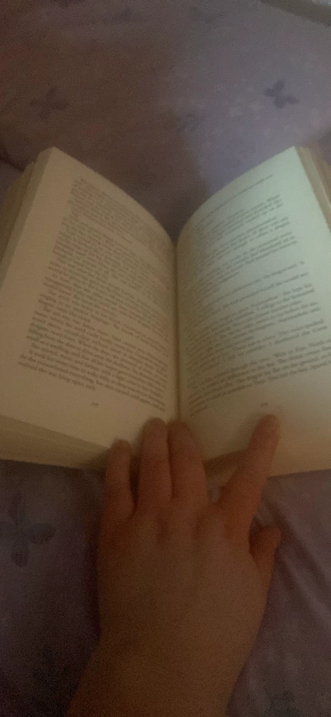 The Priory of the Orange Tree by Samantha Shannon - photo 3