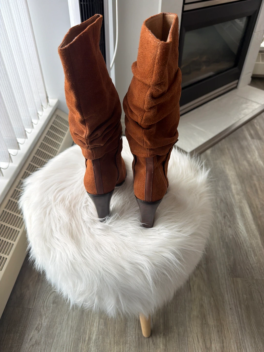 Designer Brown Suede Heeled Boots - photo 3