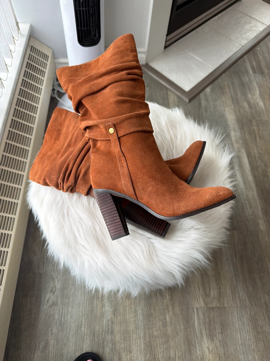 Designer Brown Suede Heeled Boots - photo 5