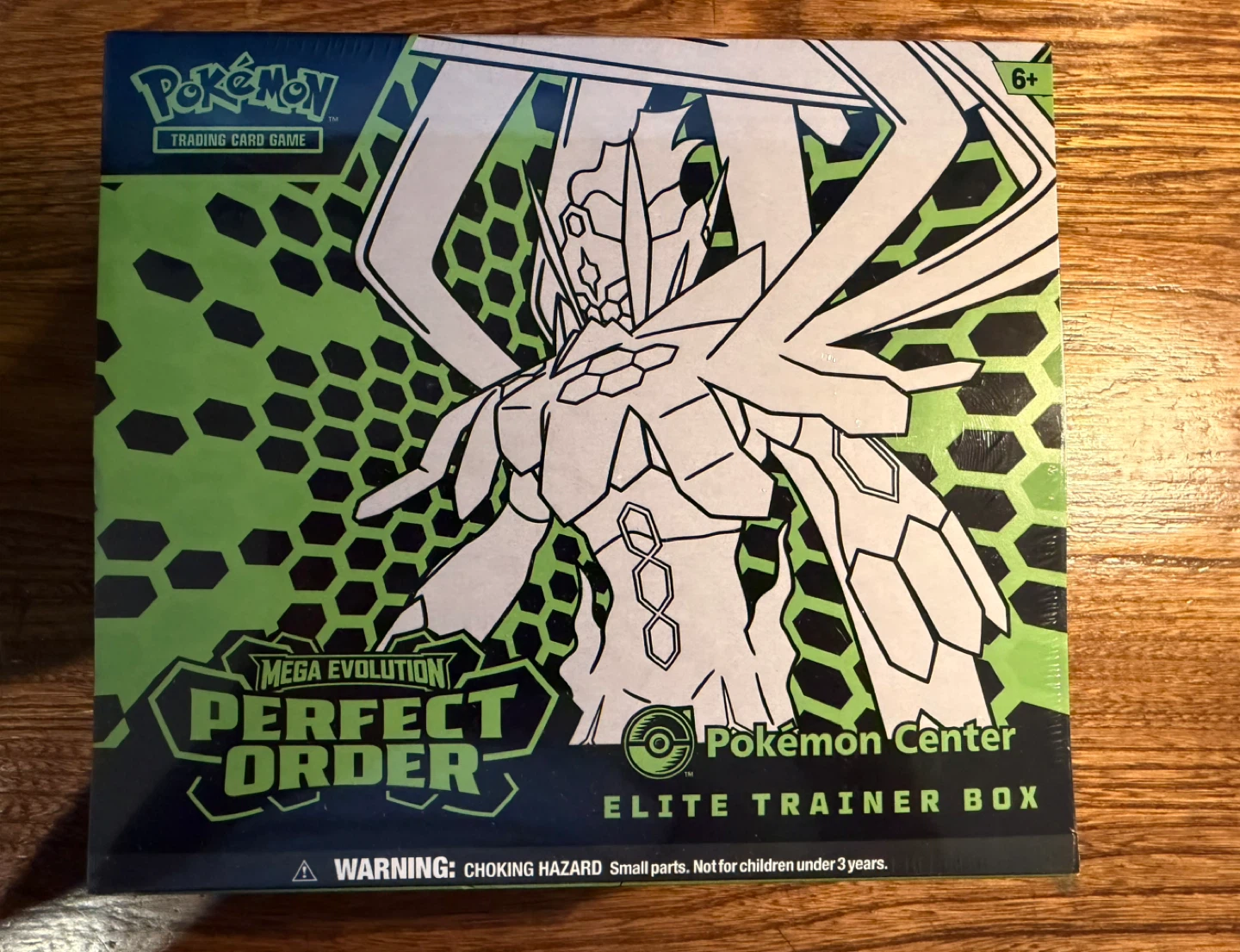 Pokemon Perfect Order Pokemon Center Elite Trainer Box (1)