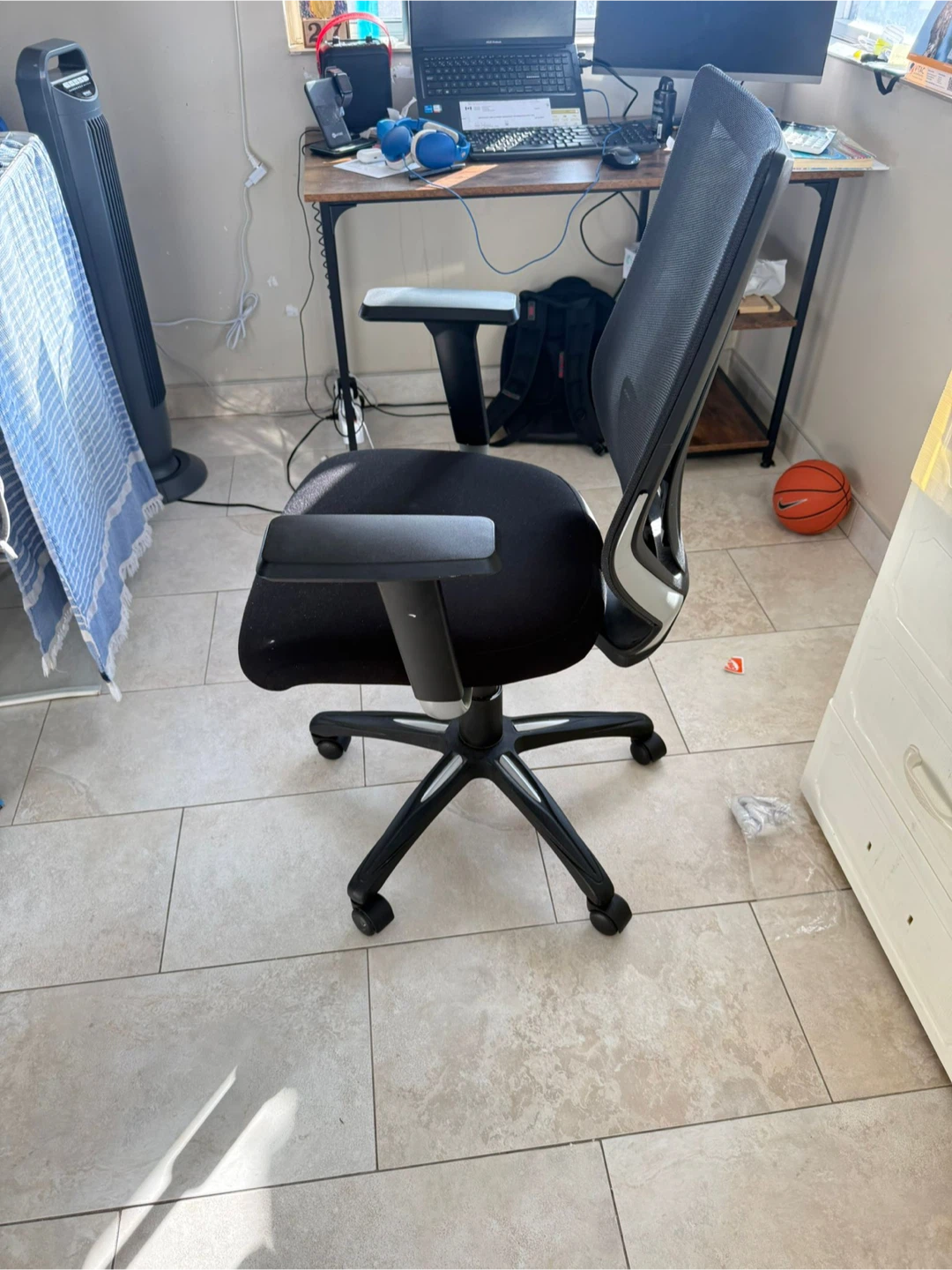 Black Mesh Office Chair